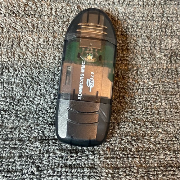 Insten SD/MMC/R/S-MMC Adapter USB 2.0 - Picture 4 of 6